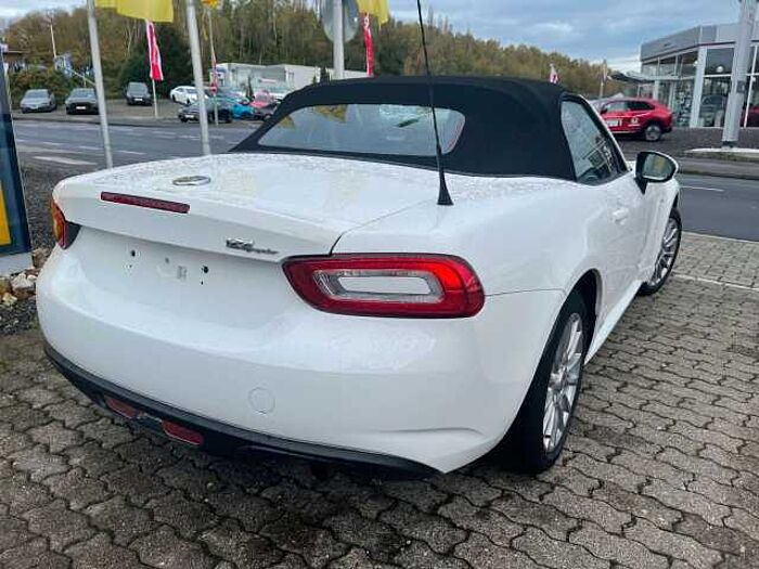 Fiat 124 Spider