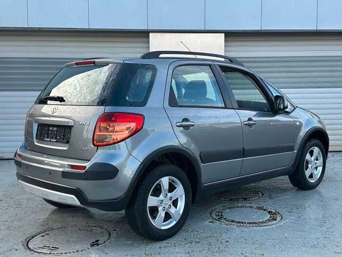 Suzuki SX4 4x4 Allrad #1. Hand# #TÜV Neu