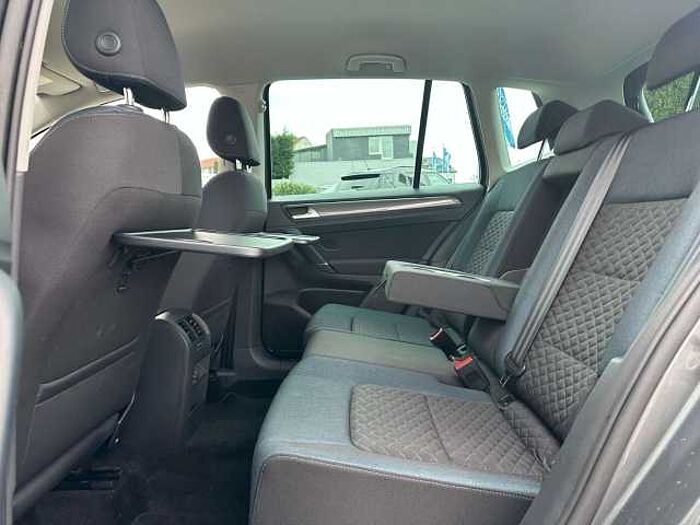 Volkswagen Golf Sportsvan VII IQ.DRIVE DSG