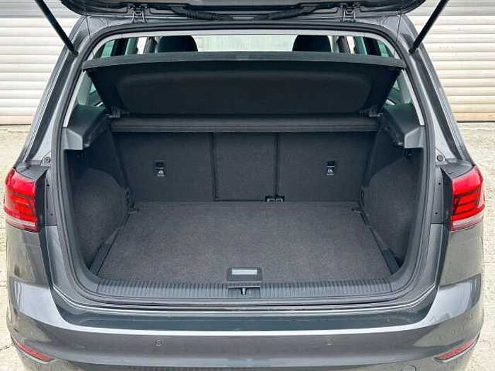 Volkswagen Golf Sportsvan VII IQ.DRIVE DSG