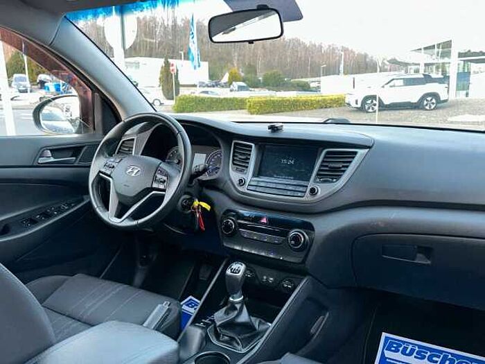 Hyundai TUCSON blue Classic 2WD #AHK,Prins Gasanlage LPG