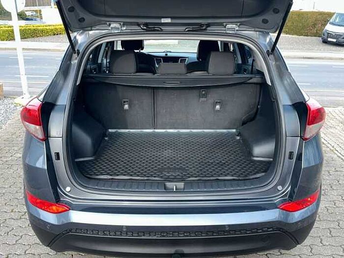 Hyundai TUCSON blue Classic 2WD #AHK,Prins Gasanlage LPG