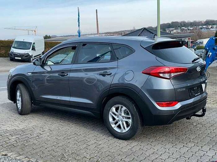 Hyundai TUCSON blue Classic 2WD #AHK,Prins Gasanlage LPG