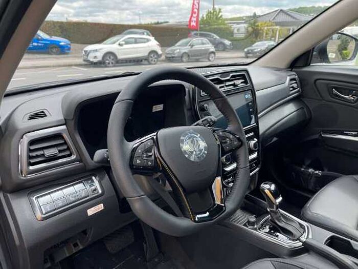 SsangYong Tivoli Sapphire Automatik